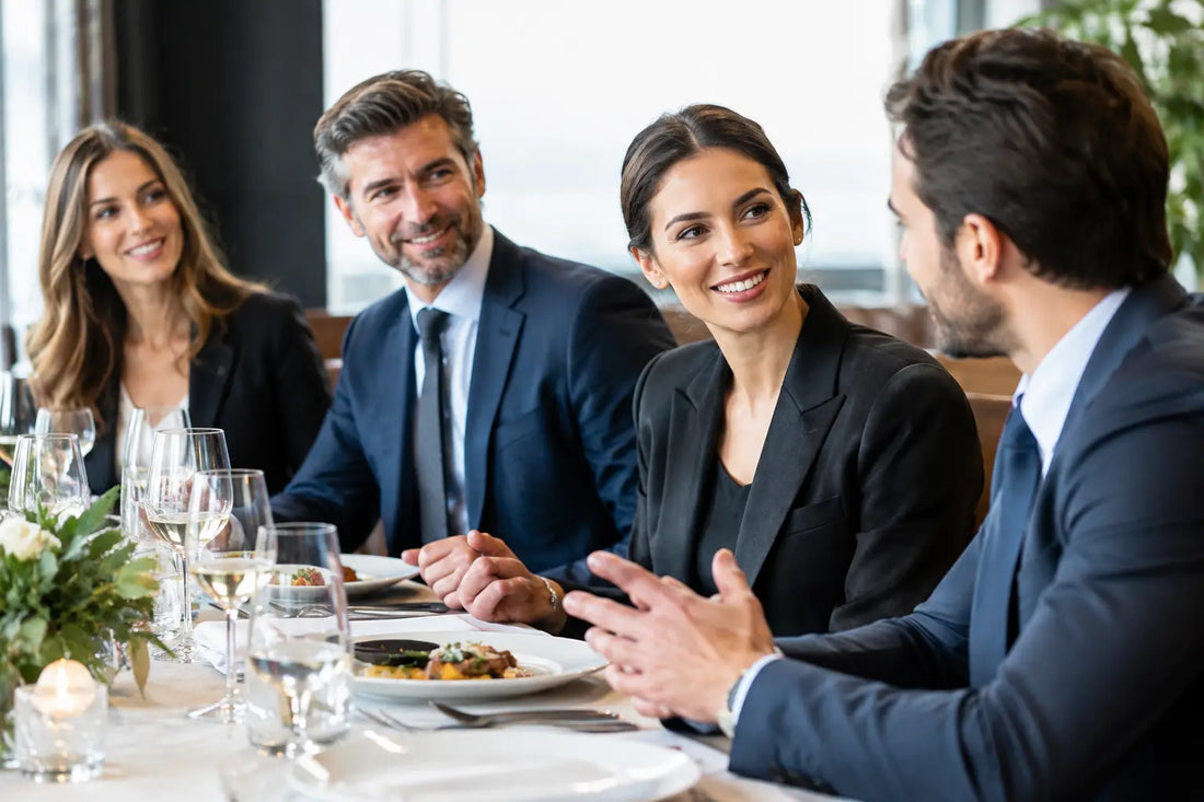 Protocolo cena empresarial sin perder estilo